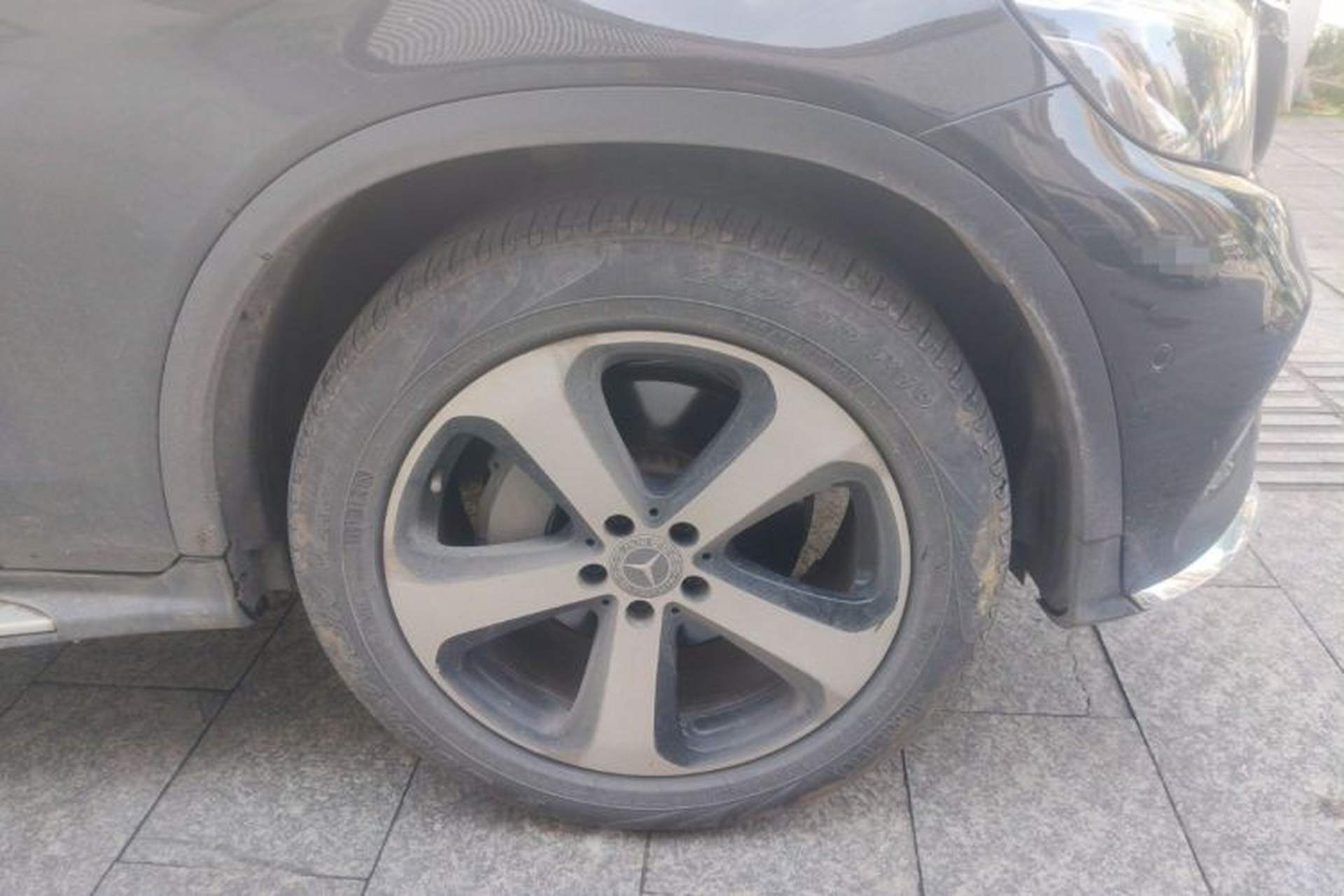 Used Mercedes-Benz GLC 2019 Facelift GLC 260 L 4MATIC Luxury Model Right Front Wheel Hub
