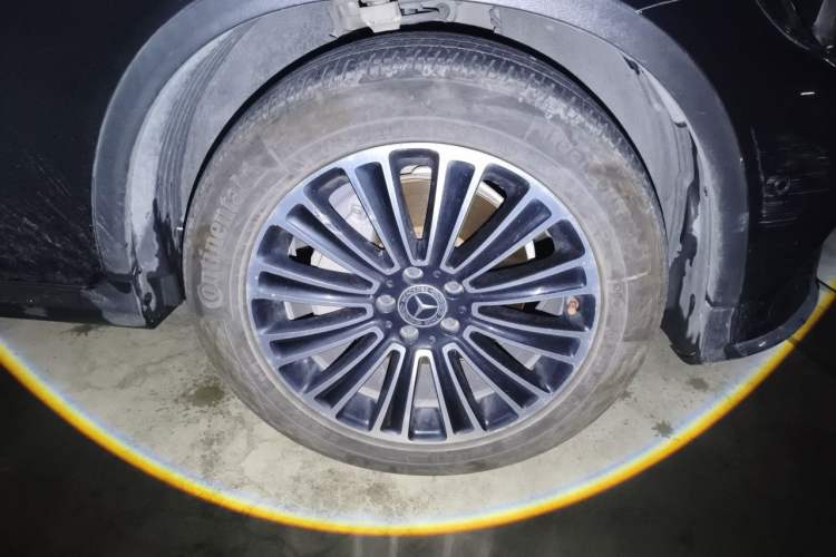 Used Mercedes-Benz GLC 2019 GLC 260 L 4MATIC Dynamic Model Right Front Wheel Hub