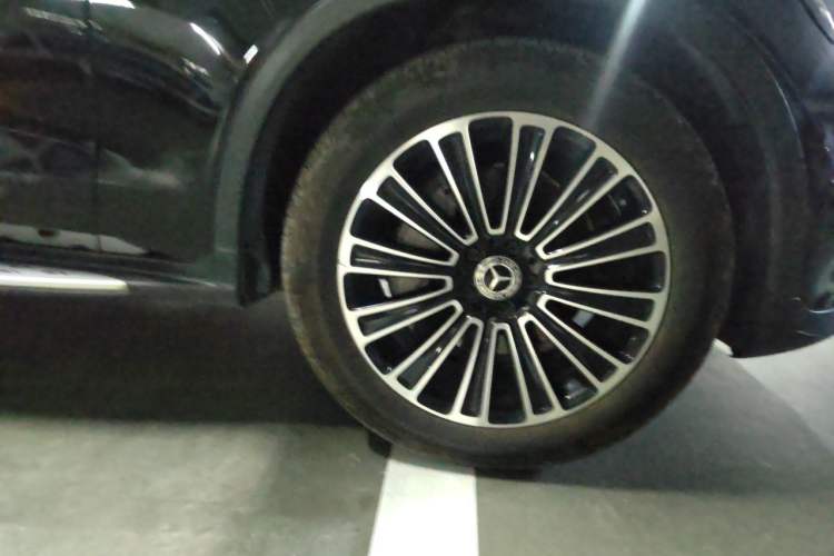 Used Mercedes-Benz GLC 2019 GLC 200 L 4MATIC Right Front Wheel Hub