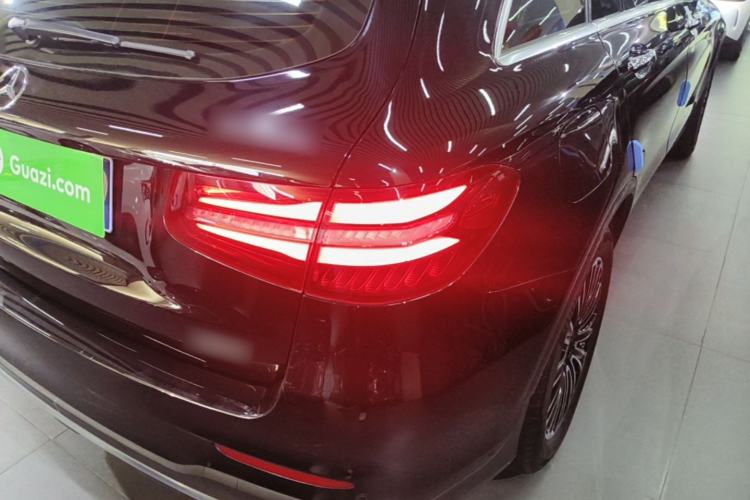 Used Mercedes-Benz GLC 2019 GLC 260 L 4MATIC Dynamic Model Right Rear Taillight