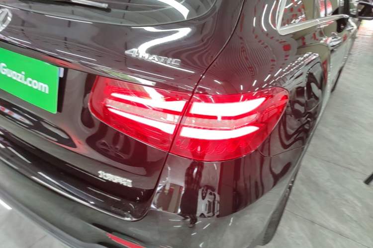 Used Mercedes-Benz GLC 2019 GLC 260 L 4MATIC Dynamic Model Right Rear Taillight