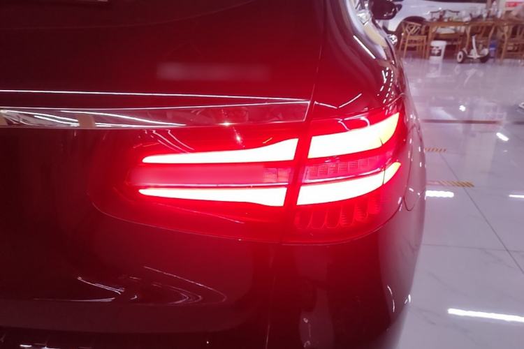 Used Mercedes-Benz GLC 2019 GLC 260 L 4MATIC Dynamic Model Right Rear Taillight