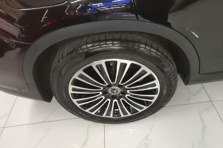 Used Mercedes-Benz GLC 2019 GLC 260 L 4MATIC Dynamic Model Right Rear Wheel Hub