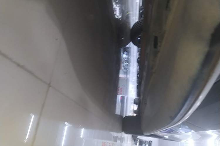 Used Mercedes-Benz GLC 2019 GLC 260 L 4MATIC Luxury Model Right Side Sill