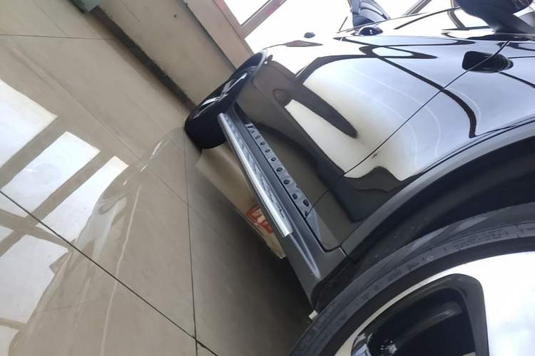 Used Mercedes-Benz GLC 2019 Facelift GLC 260 L 4MATIC Luxury Model Right Side Sill