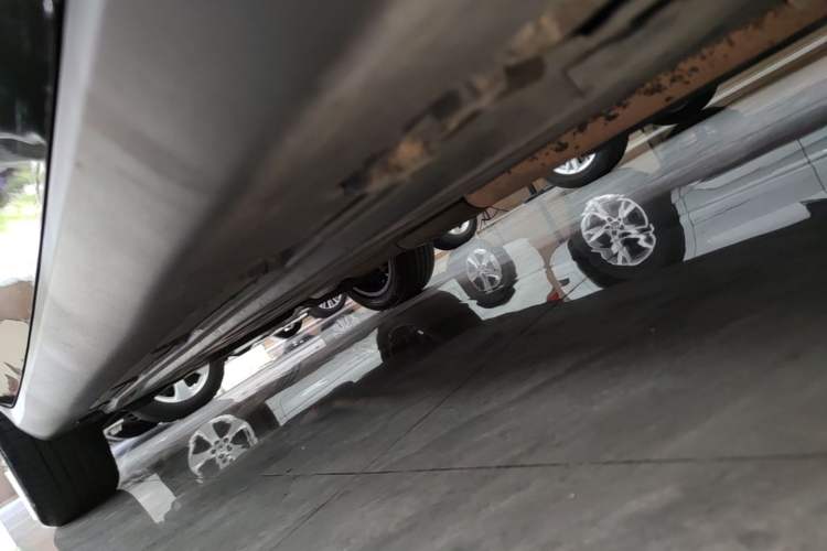 Used Mercedes-Benz GLC 2019 GLC 260 L 4MATIC Dynamic Model Right Side Sill