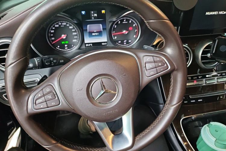 Used Mercedes-Benz GLC 2019 GLC 260 L 4MATIC Dynamic Model Steering Wheel