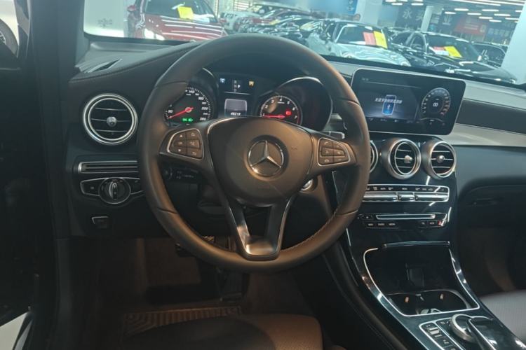 Used Mercedes-Benz GLC 2019 GLC 200 L 4MATIC Steering Wheel