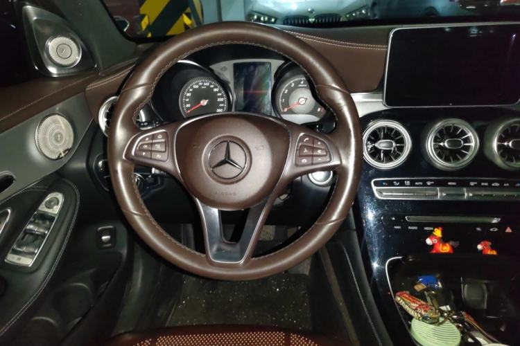 Used Mercedes-Benz GLC 2019 GLC 200 L 4MATIC Steering Wheel