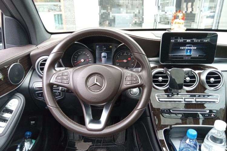 Used Mercedes-Benz GLC 2019 GLC 260 L 4MATIC Dynamic Model Steering Wheel
