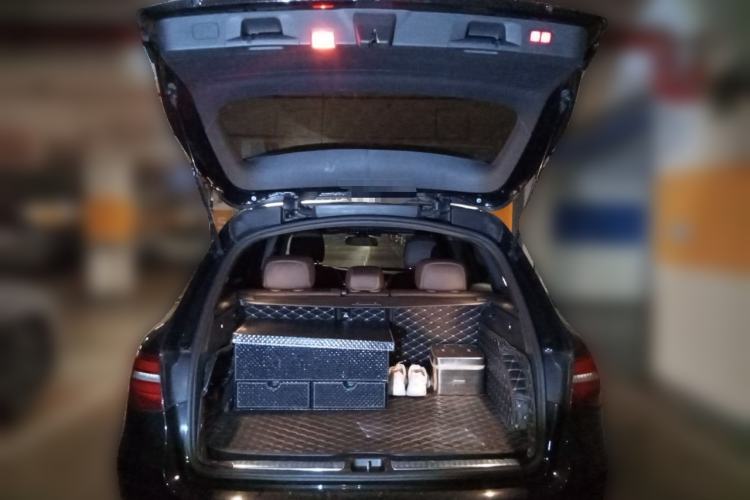 Used Mercedes-Benz GLC 2019 GLC 260 L 4MATIC Dynamic Model Trunk