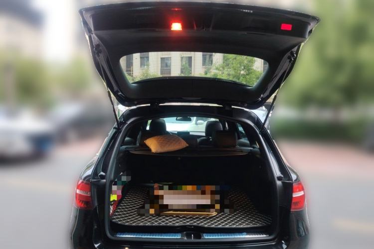 Used Mercedes-Benz GLC 2019 GLC 200 L 4MATIC Trunk
