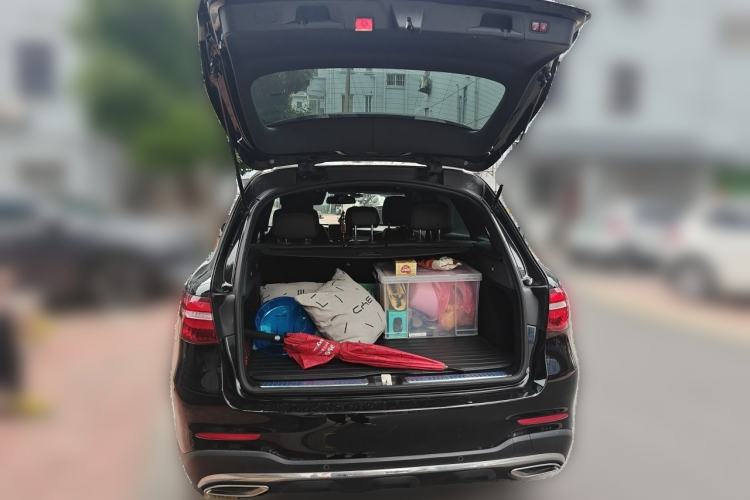 Used Mercedes-Benz GLC 2019 GLC 260 L 4MATIC Dynamic Model Trunk