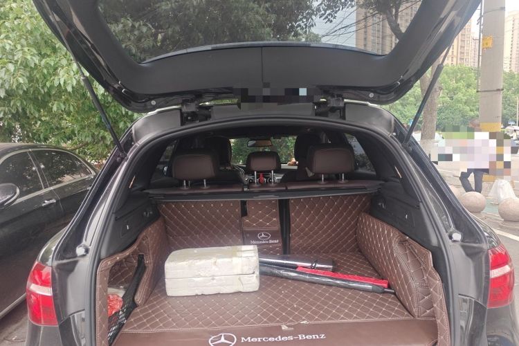 Used Mercedes-Benz GLC 2019 Facelift GLC 260 L 4MATIC Luxury Model Trunk