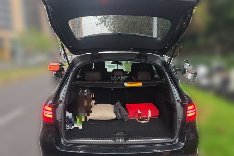 Used Mercedes-Benz GLC 2019 GLC 200 L 4MATIC Trunk