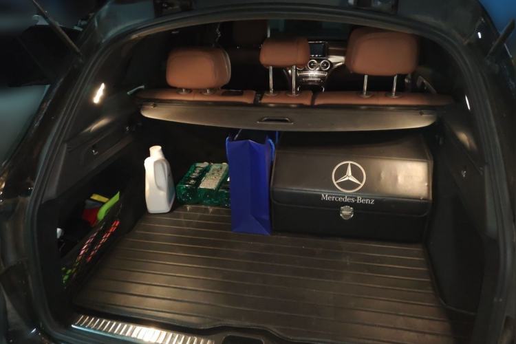 Used Mercedes-Benz GLC 2019 GLC 200 L 4MATIC Trunk