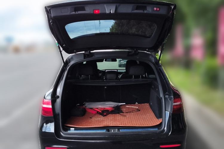 Used Mercedes-Benz GLC 2019 GLC 260 L 4MATIC Luxury Model Trunk