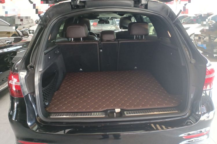 Used Mercedes-Benz GLC 2019 Refreshed GLC 300 L 4MATIC Dynamic Edition Trunk