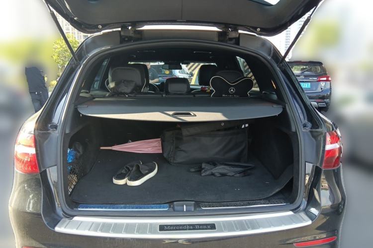 Used Mercedes-Benz GLC 2019 GLC 260 L 4MATIC Dynamic Model Trunk