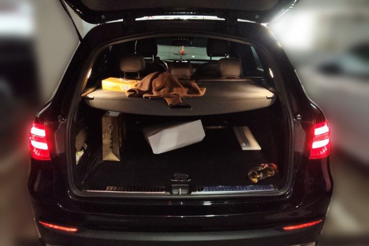 Used Mercedes-Benz GLC 2019 GLC 200 4MATIC Trunk