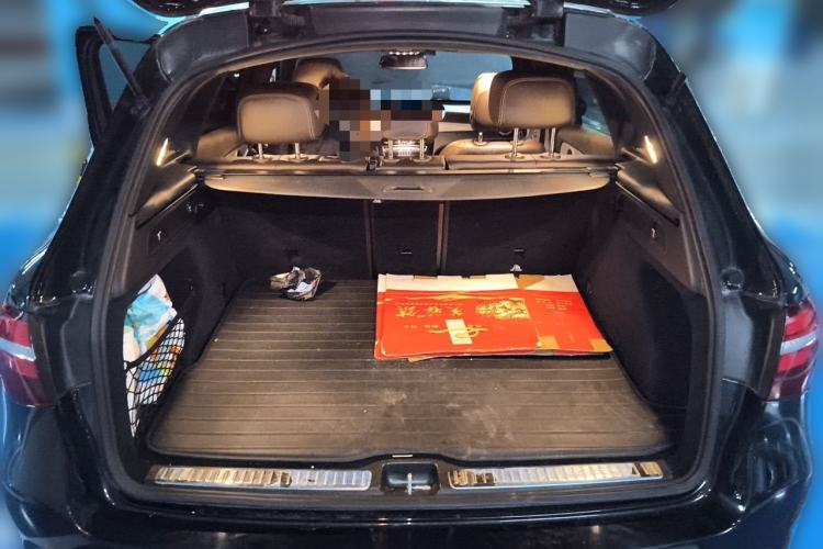 Used Mercedes-Benz GLC 2019 GLC 200 L 4MATIC Trunk