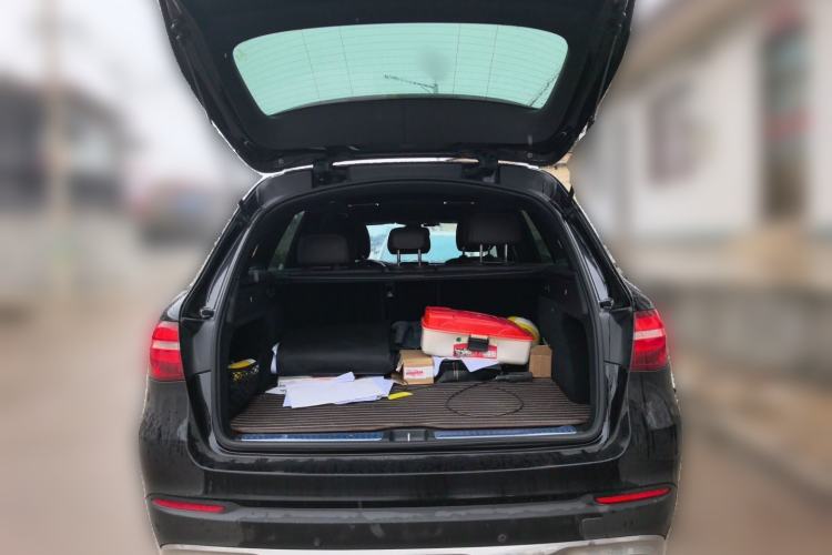 Used Mercedes-Benz GLC 2019 GLC 200 L 4MATIC Trunk