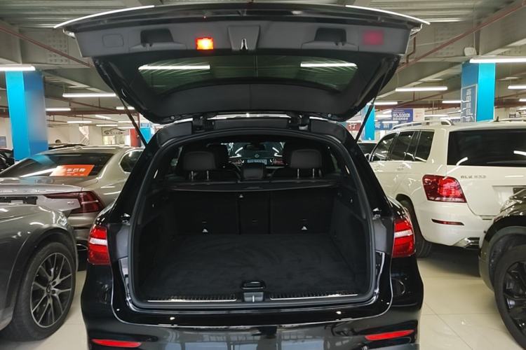 Used Mercedes-Benz GLC 2019 GLC 260 L 4MATIC Dynamic Model Trunk