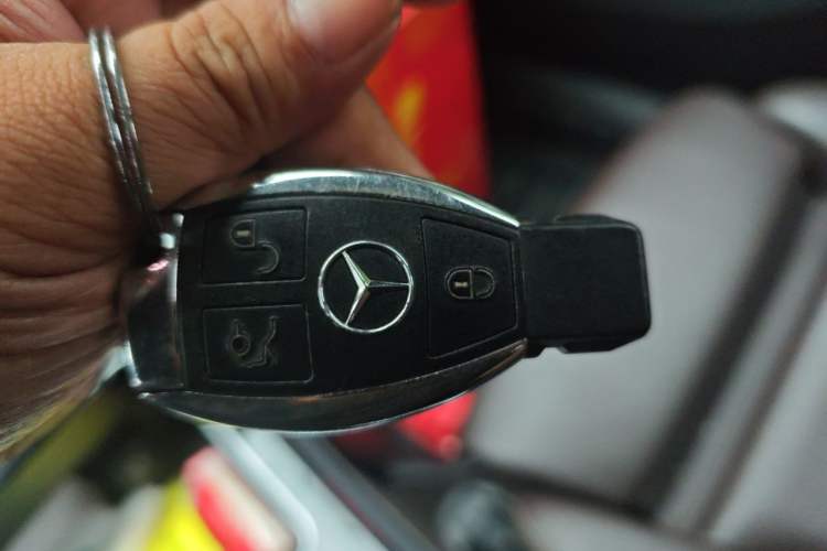 Used Mercedes-Benz GLC 2019 GLC 200 L 4MATIC Vehicle Key