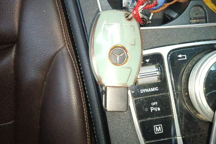 Used Mercedes-Benz GLC 2019 GLC 200 L 4MATIC Vehicle Key