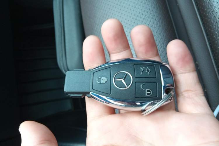 Used Mercedes-Benz GLC 2019 GLC 260 L 4MATIC Dynamic Model Vehicle Key