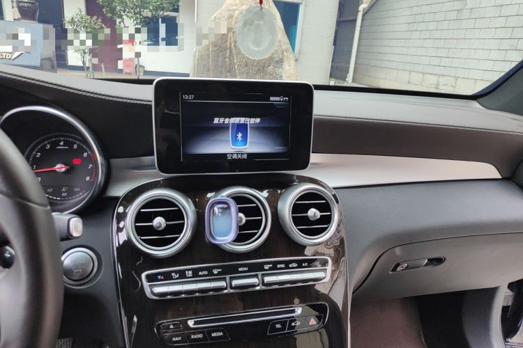 Used Mercedes-Benz GLC 2019 GLC 260 4MATIC Luxury Model Audio And AC Panel
