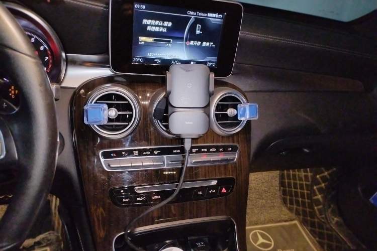 Used Mercedes-Benz GLC 2019 GLC 260 L 4MATIC Dynamic Model Audio And AC Panel