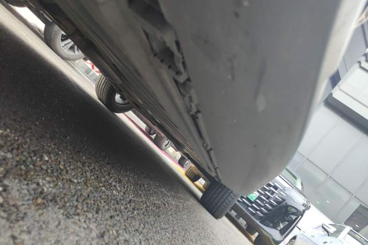 Used Mercedes-Benz GLC 2019 GLC 300 L 4MATIC Dynamic Model Chassis Front Left