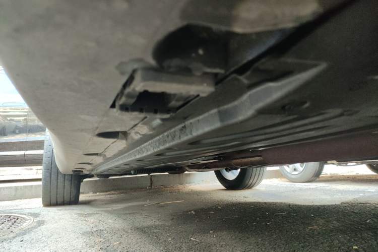 Used Mercedes-Benz GLC 2019 GLC 300 L 4MATIC Dynamic Model Chassis Front Right