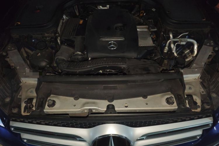 Used Mercedes-Benz GLC 2019 GLC 260 L 4MATIC Dynamic Model Engine Bay
