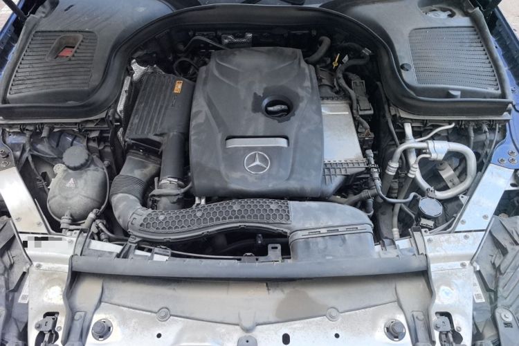 Used Mercedes-Benz GLC 2019 GLC 260 L 4MATIC Dynamic Model Engine Bay