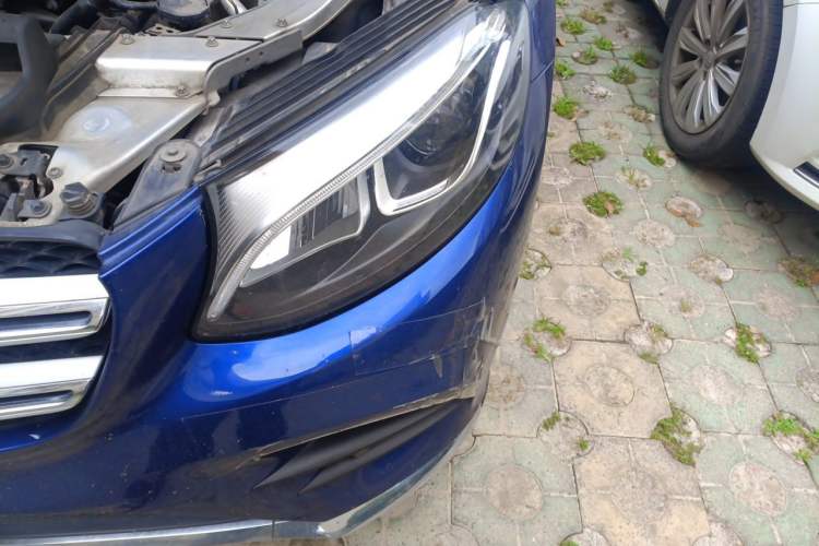 Used Mercedes-Benz GLC 2019 GLC 260 L 4MATIC Luxury Model Engine Bay Left