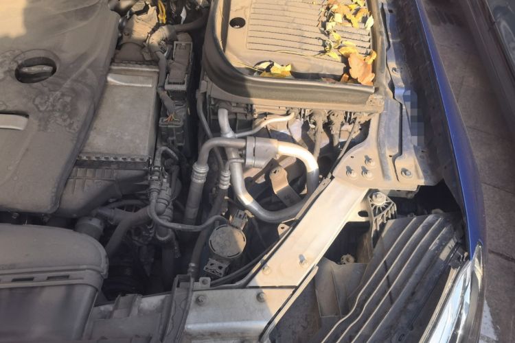Used Mercedes-Benz GLC 2019 GLC 260 L 4MATIC Dynamic Model Engine Bay Left