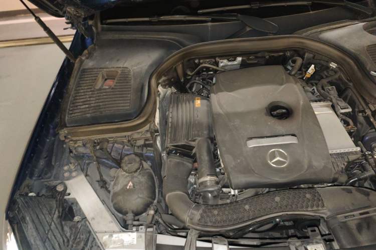 Used Mercedes-Benz GLC 2019 GLC 300 L 4MATIC Dynamic Model Engine Bay Right