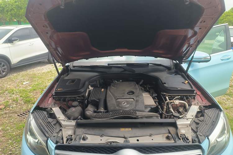 Used Mercedes-Benz GLC 2019 Facelift GLC 260 L 4MATIC Luxury Model Engine Bay