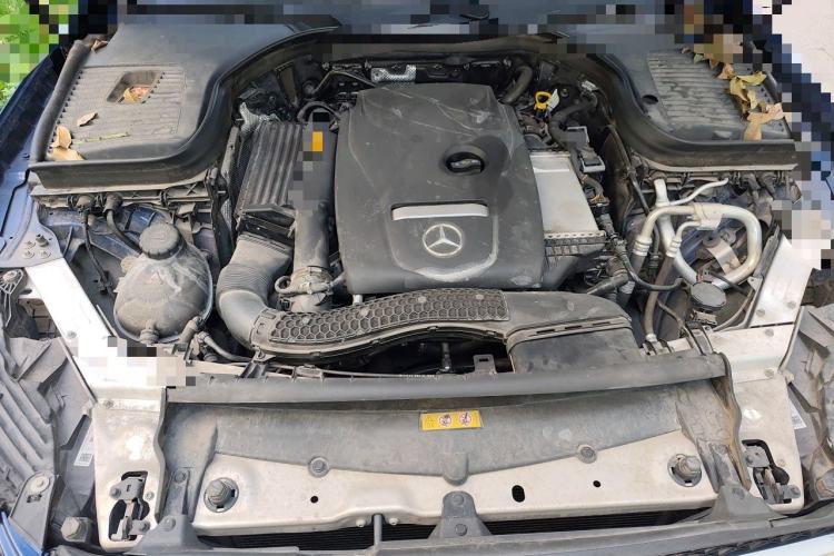 Used Mercedes-Benz GLC 2019 GLC 260 L 4MATIC Dynamic Model Engine Bay