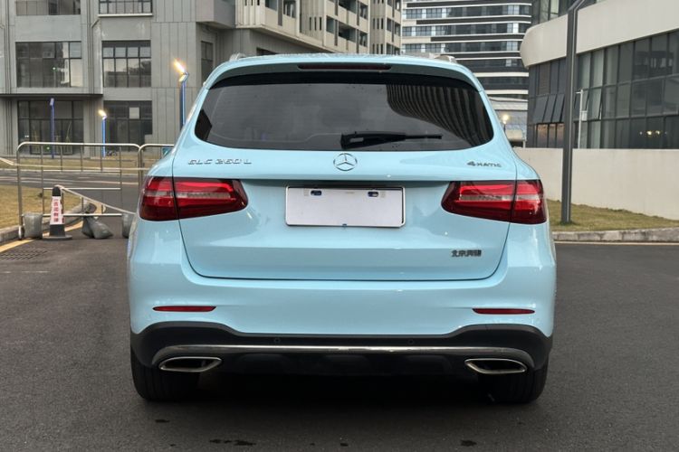 Used Mercedes-Benz GLC 2019 Facelift GLC 260 L 4MATIC Luxury Model Exterior 5
