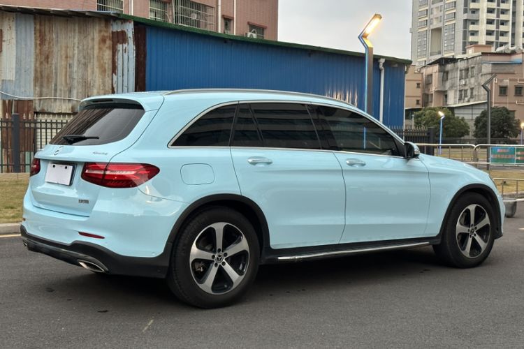 Used Mercedes-Benz GLC 2019 Facelift GLC 260 L 4MATIC Luxury Model Exterior 6