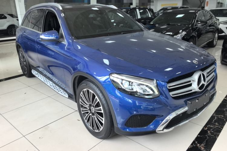 Used Mercedes-Benz GLC 2019 GLC 200 L 4MATIC Front Right 45 Deg