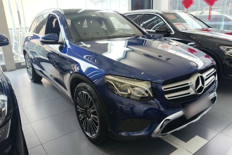 Used Mercedes-Benz GLC 2019 GLC 200 L 4MATIC Front Right 45 Deg