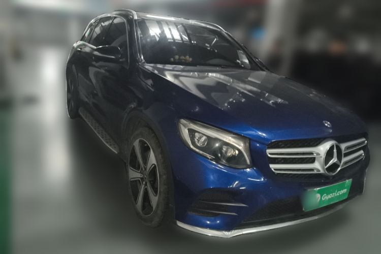 Used Mercedes-Benz GLC 2019 GLC 300 L 4MATIC Dynamic Model Front Right 45 Deg
