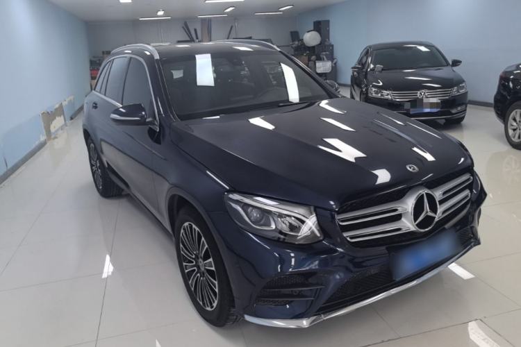 Used Mercedes-Benz GLC 2019 GLC 260 4MATIC Dynamic Edition Front Right 45 Deg
