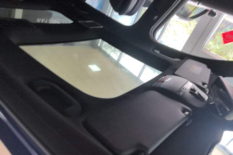 Used Mercedes-Benz GLC 2019 GLC 200 L 4MATIC Headliner