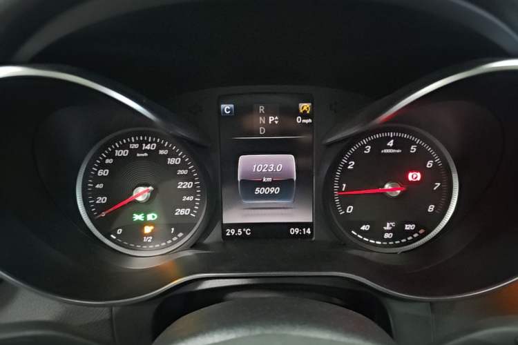 Used Mercedes-Benz GLC 2019 Facelift GLC 260 L 4MATIC Luxury Model Instrument Cluster
