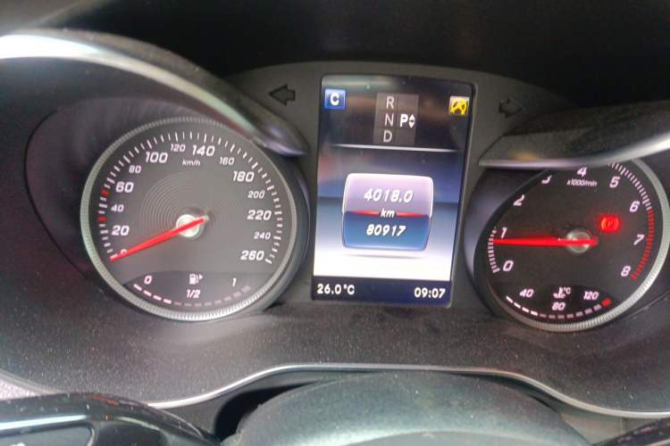 Used Mercedes-Benz GLC 2019 GLC 260 L 4MATIC Luxury Model Instrument Cluster